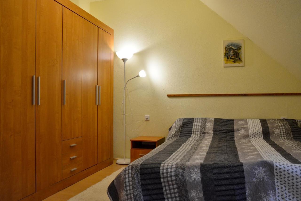 Afrodite Apartmanhaz Eger Eksteriør billede
